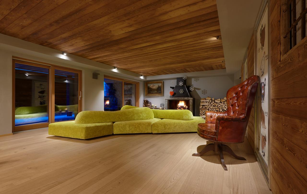 Aux Pieds du Roi - Suite&Spa Breuil-Cervinia Extérieur photo