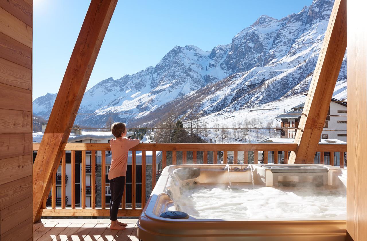 Aux Pieds du Roi - Suite&Spa Breuil-Cervinia Extérieur photo